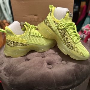 Steve Madden Maxima Lime Sneakers.